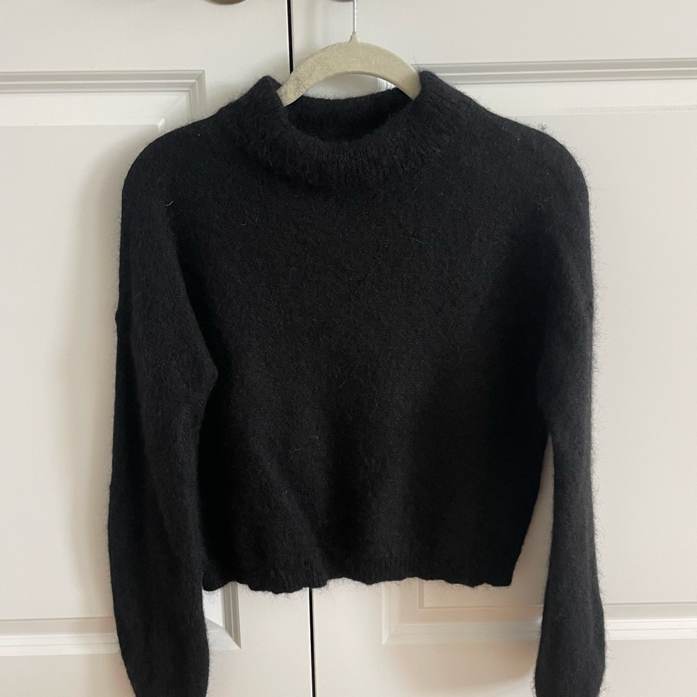 Banana Republic Sweater